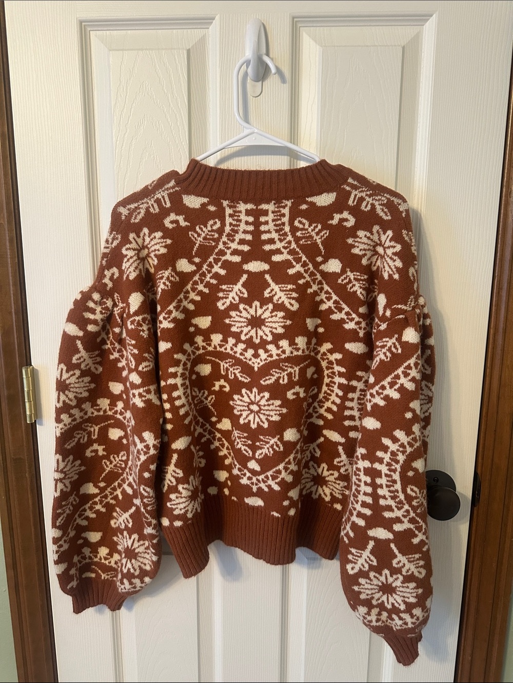Listicle Rust and Cream Jacquard Heart Crewneck Sweater - Picture 2 of 2
